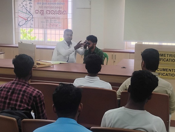 ଆଂଚଳିକ ପରିବହନ କାର୍ଯ୍ୟାଳୟ ପକ୍ଷରୁ ଚକ୍ଷୁ ଚିକିତ୍ସା ଶିବିର